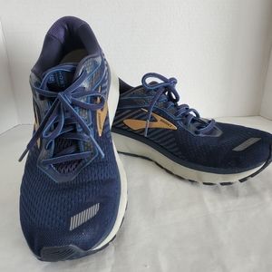 Brooks Men's Running Shoes Size 11